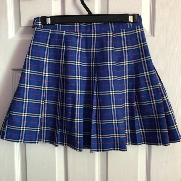 Glitters For Dinner - blue tartan pleated skirt - Picture 2 of 3